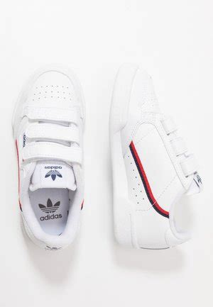 Weiße adidas Kinderschuhe für den Spaß im Alltag von Top